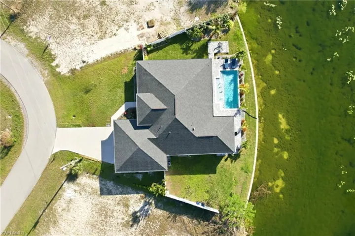 1512 Ne 33rd St, Cape Coral, Florida 33909
