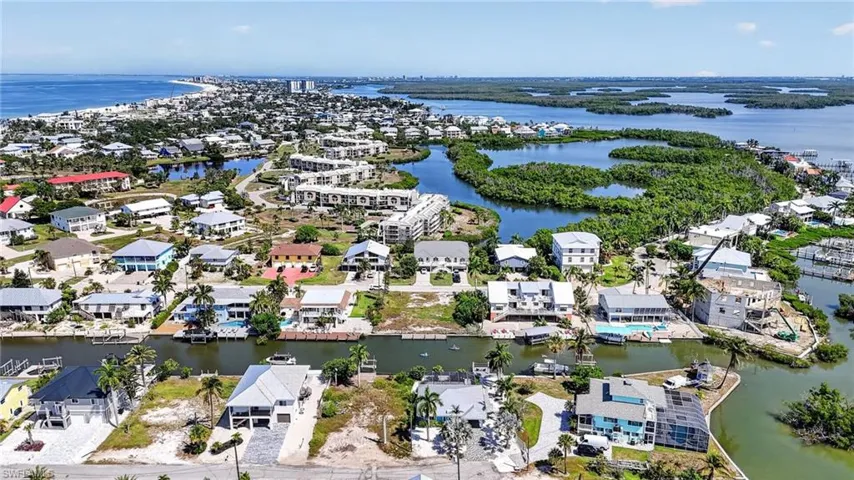 21571 Widgeon Ter, Fort Myers Beach, Florida 33931
