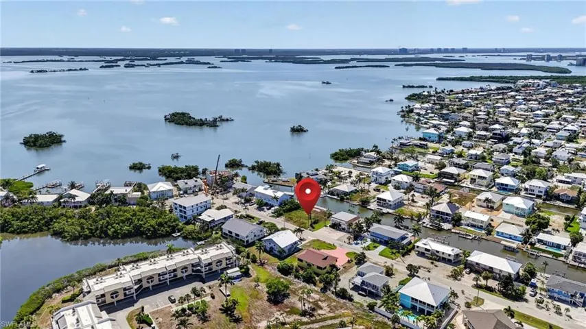 21571 Widgeon Ter, Fort Myers Beach, Florida 33931
