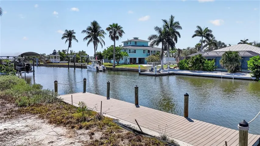 21571 Widgeon Ter, Fort Myers Beach, Florida 33931