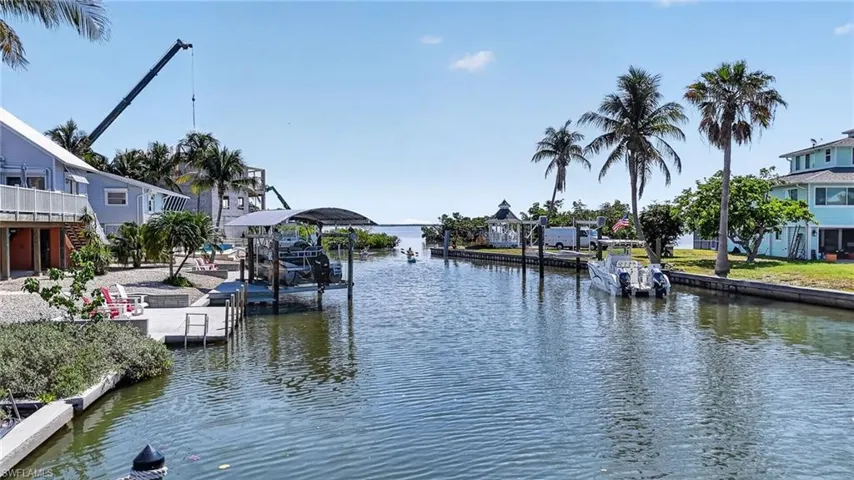 21571 Widgeon Ter, Fort Myers Beach, Florida 33931