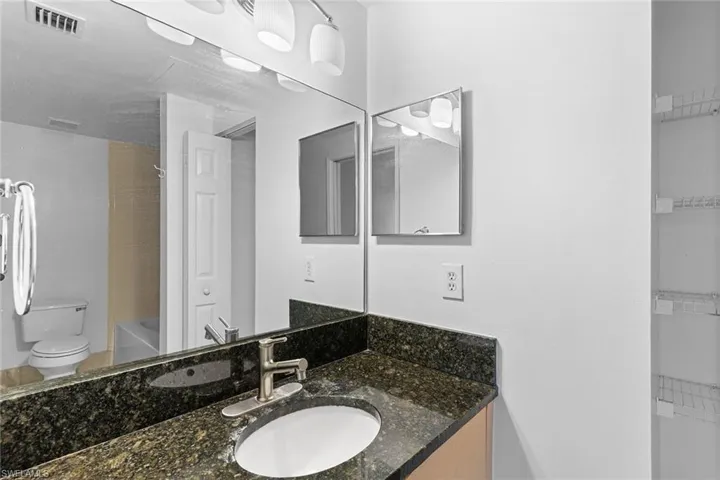 1130  Reserve  WAY, Naples, FL 34105