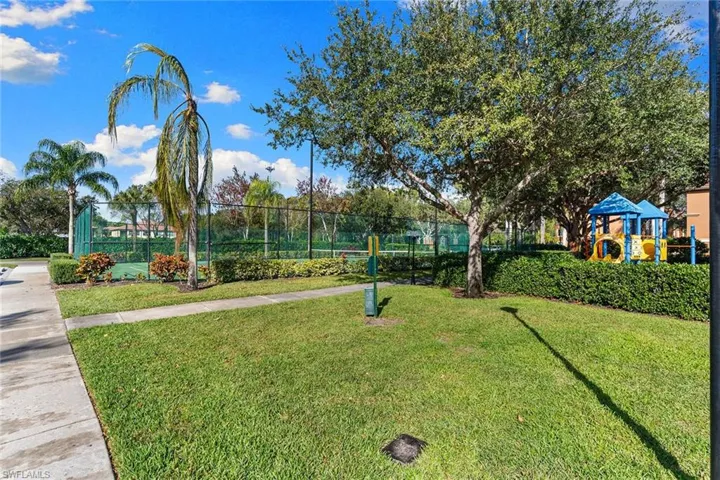1130  Reserve  WAY, Naples, FL 34105