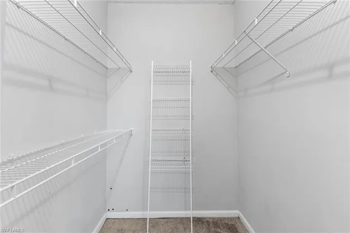 1130  Reserve  WAY, Naples, FL 34105
