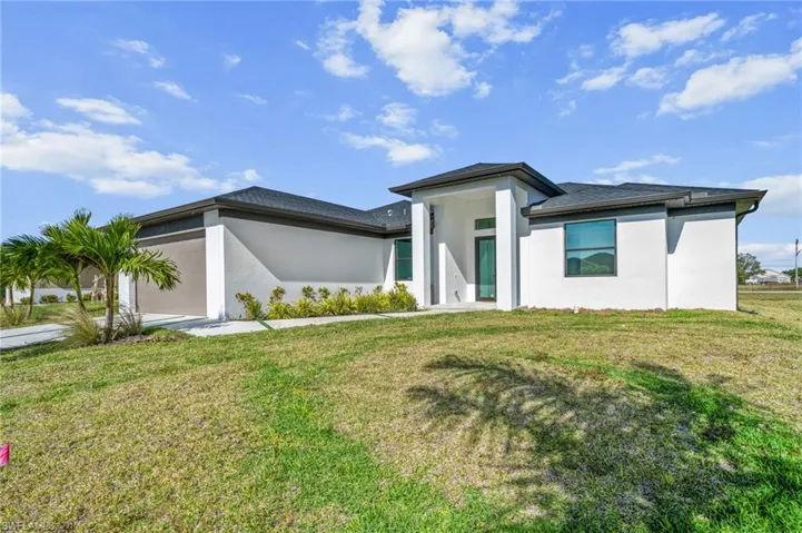 317 Ne 15th Ter, Cape Coral, Florida 33909