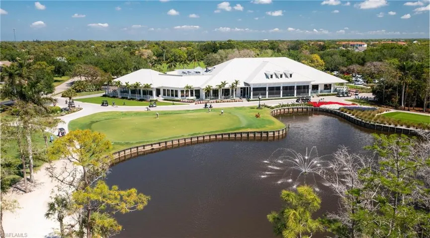 Eagle Creek Clubhouse, Practice Green & Firepit Terrace