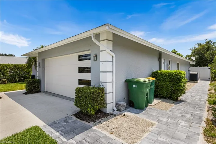 3478  14th N ST, Naples, FL 34103