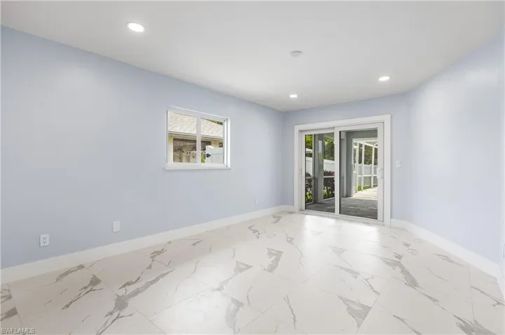 3478  14th N ST, Naples, FL 34103