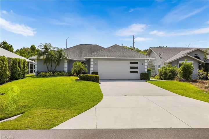 3478  14th N ST, Naples, FL 34103