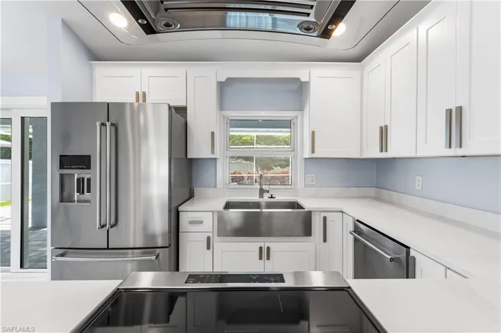 3478  14th N ST, Naples, FL 34103