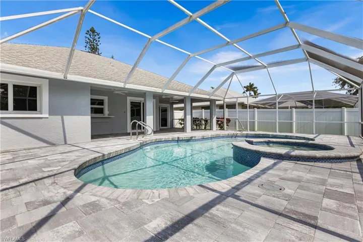 3478  14th N ST, Naples, FL 34103