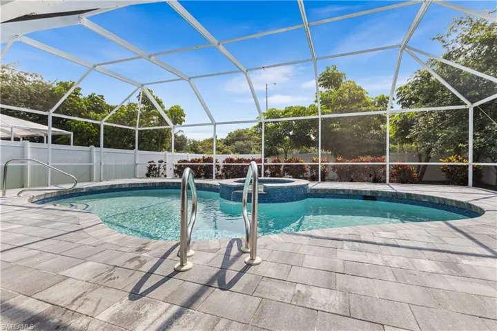 3478  14th N ST, Naples, FL 34103