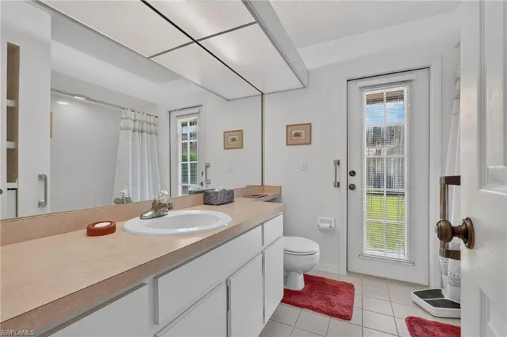 5184 Harrogate Ct, Naples, Florida 34112