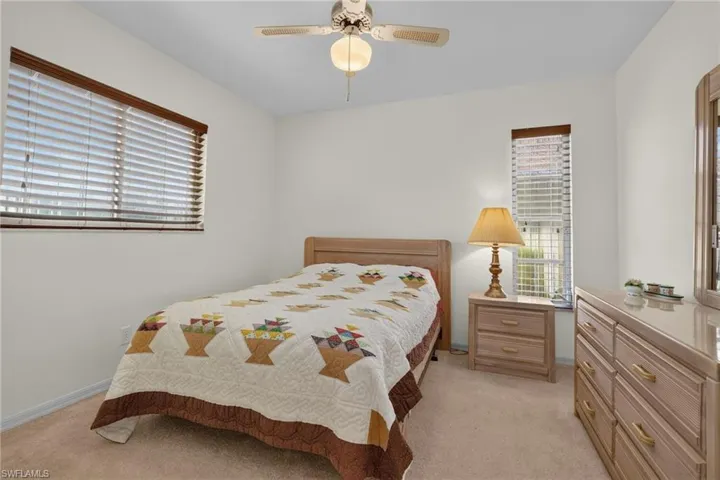 5184 Harrogate Ct, Naples, Florida 34112