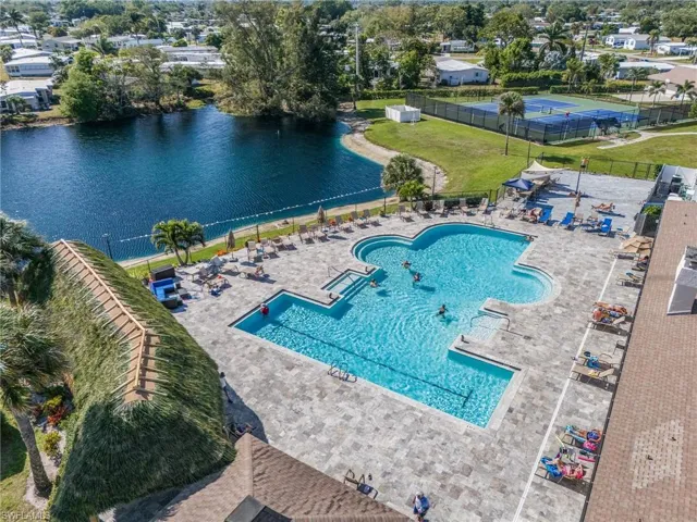 79 Le Mans Dr, Naples, Florida 34112