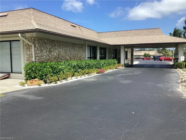 79 Le Mans Dr, Naples, Florida 34112