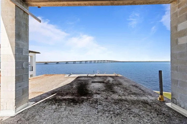 AMAZING Views and balcony from all bedrooms!