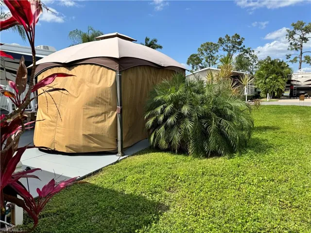 5927  Brightwood  DR, Fort Myers, FL 33905