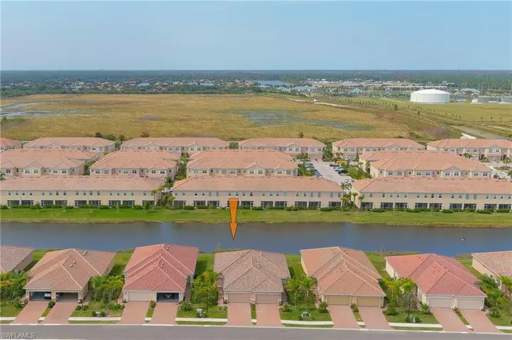 2637  Vine  AVE, Naples, FL 34120