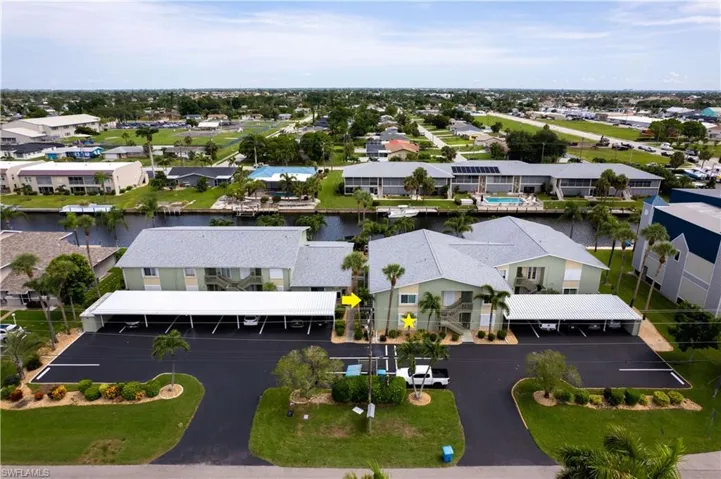 A RARE GEM INSOUTHWEST FLORIDA!