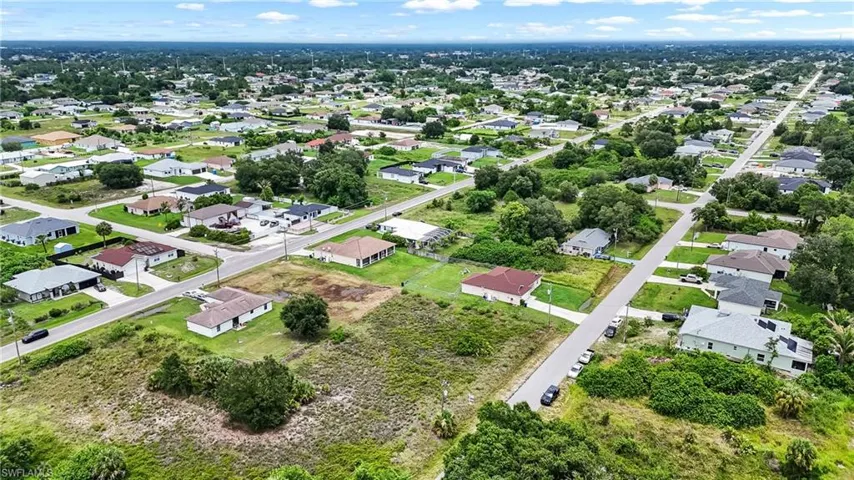 4212 9th St Sw, Lehigh Acres, Florida 33976
