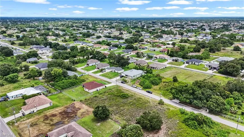 4212 9th St Sw, Lehigh Acres, Florida 33976