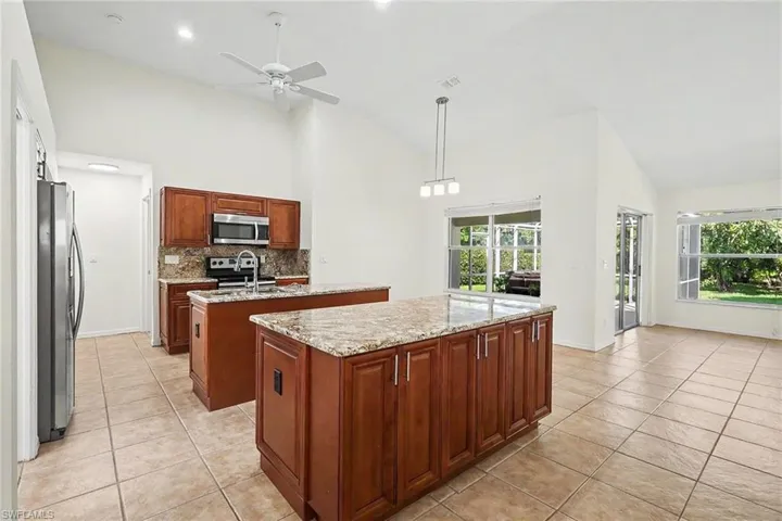 6643 Craven Hill Way, Naples, Florida 34104