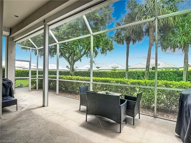 19372 Silver Oak Dr, Estero, Florida 33967
