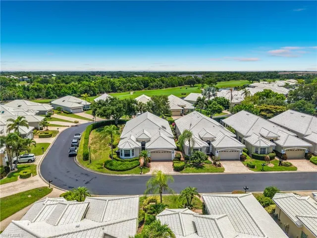 19372 Silver Oak Dr, Estero, Florida 33967