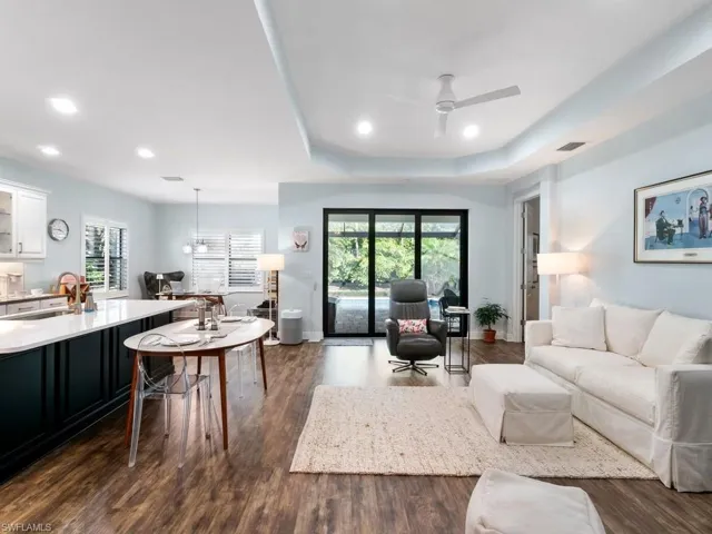 7671  Cypress Walk  DR, Fort Myers, FL 33966