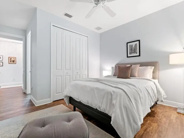 7671  Cypress Walk  DR, Fort Myers, FL 33966