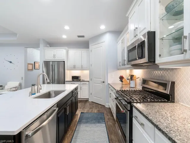 7671  Cypress Walk  DR, Fort Myers, FL 33966