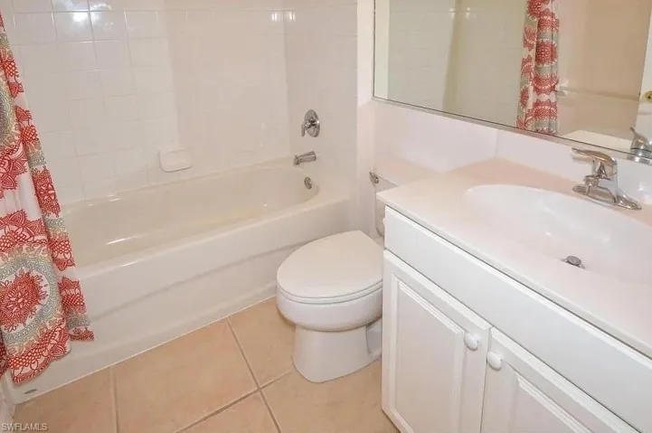 9918  Horse Creek  RD, Fort Myers, FL 33913