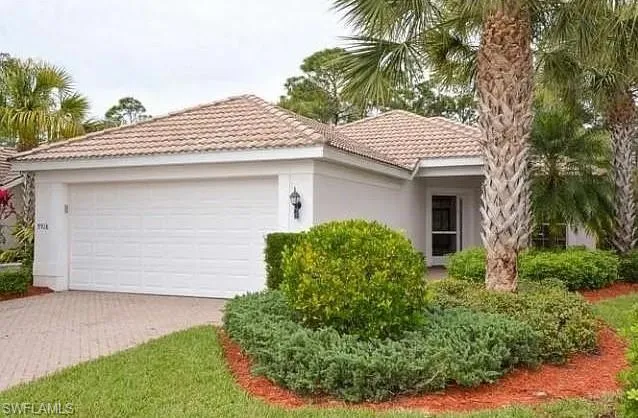 9918  Horse Creek  RD, Fort Myers, FL 33913