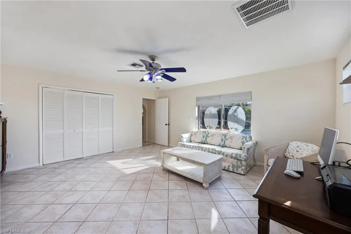 1539  Canal  ST, Lehigh Acres, FL 33936