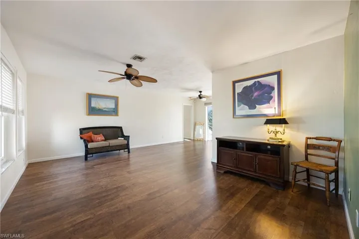 1539  Canal  ST, Lehigh Acres, FL 33936