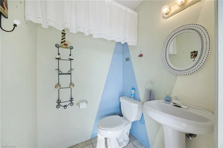 1539  Canal  ST, Lehigh Acres, FL 33936