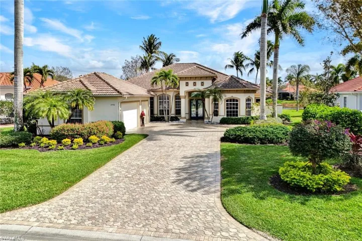 2726 Olde Cypress Dr