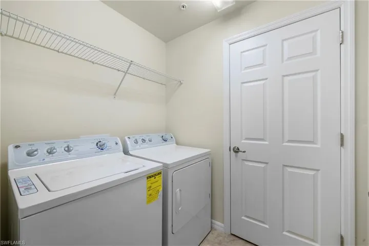 17472  Old Harmony  DR, Fort Myers, FL 33908