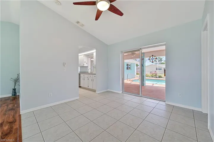 1318 SE 21st  LN, Cape Coral, FL 33990