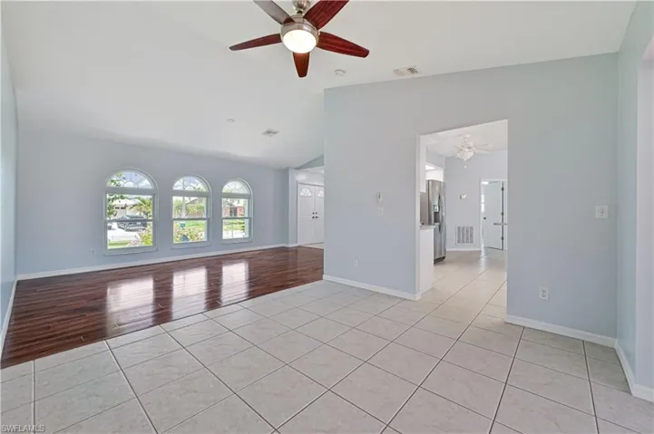 1318 SE 21st  LN, Cape Coral, FL 33990