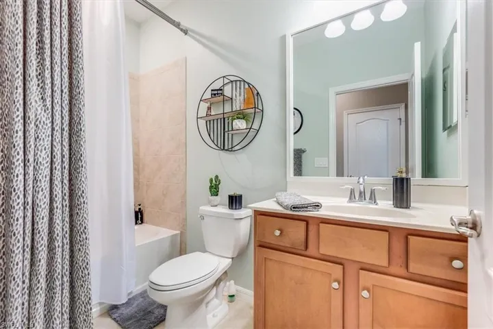 Guest Bath shared with Bedrooms 3&4.