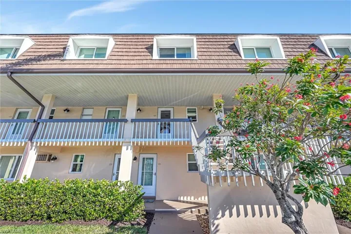 87 Collier Blvd P-15, Marco Island, Florida 34145