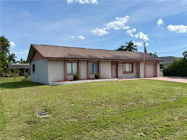 1204 Se 15th St, Cape Coral, Florida 33990