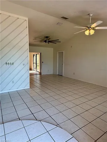1204 Se 15th St, Cape Coral, Florida 33990