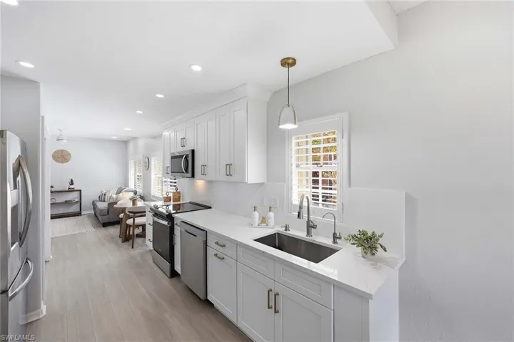 13205 Sherburne Cir 201, Bonita Springs, Florida 34135