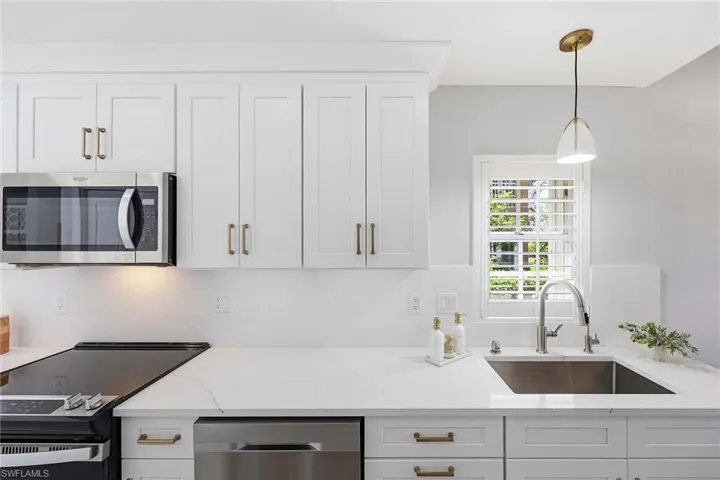 13205 Sherburne Cir 201, Bonita Springs, Florida 34135