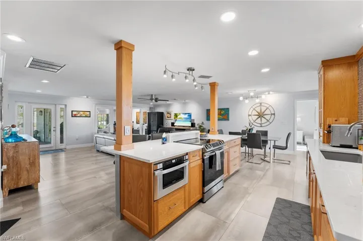 14691  Eden  ST, Fort Myers, FL 33908