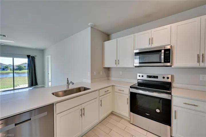 16512 Fire Coral Ln, North Fort Myers, Florida 33903