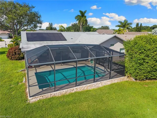 3424  Anton  CT, Naples, FL 34109